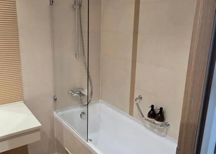 Apartmanhotel De Inchiriat In Rin Grand Bukarest